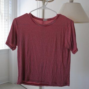 Brandy Melville Red and White Striped T-Shirt